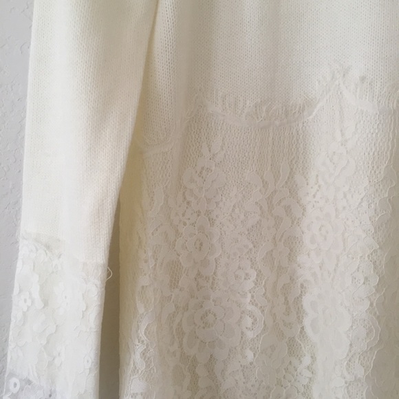 English Factory lace sweater - Picture 2 of 3